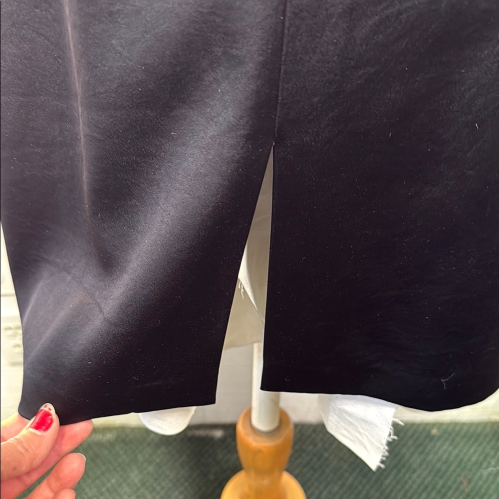 Laundry- Elegant Black Dress - Picture 5 of 6